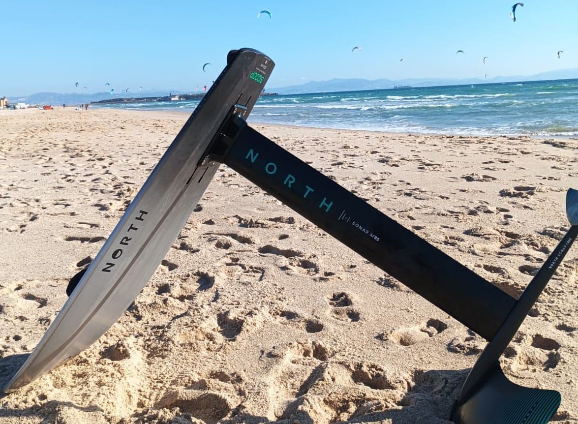 kite and wing foil lessons with kitepassion